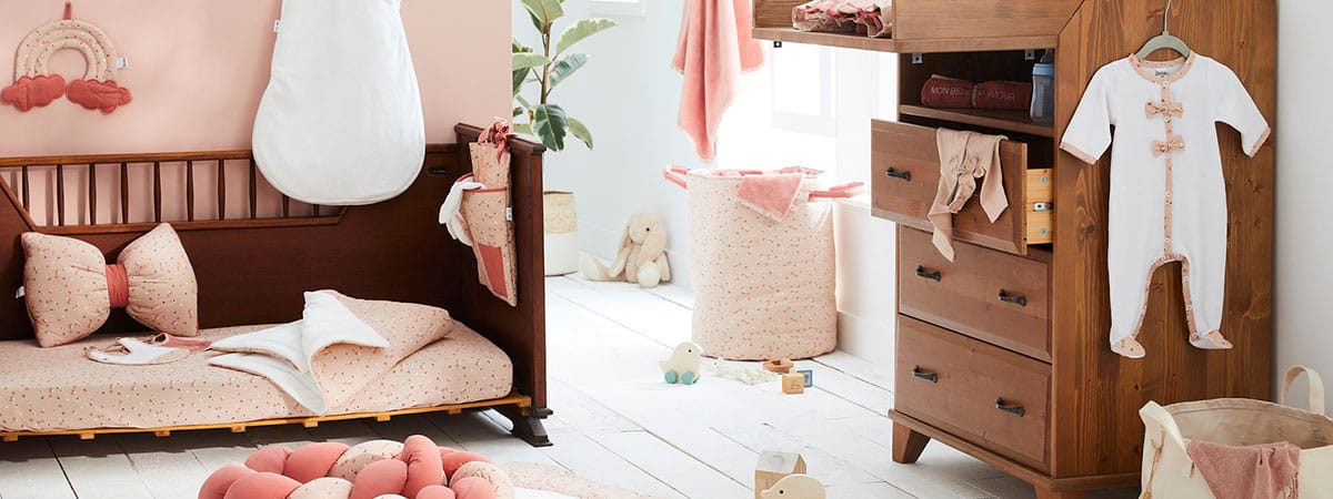 l'univers de la chambre de bébé et la décoration par rêves de fil