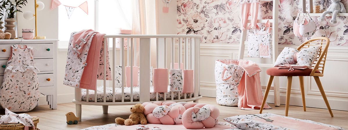 l'univers de la chambre de bébé et la décoration par rêves de fil